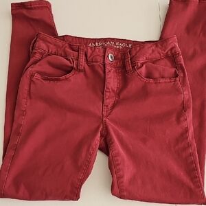 American Eagle Outfitters Women's Red Jeans Size 6